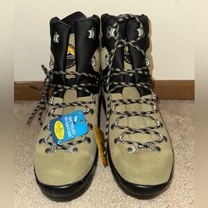 La Sportiva Men’s Glacier WLF Boots 11C-Tan